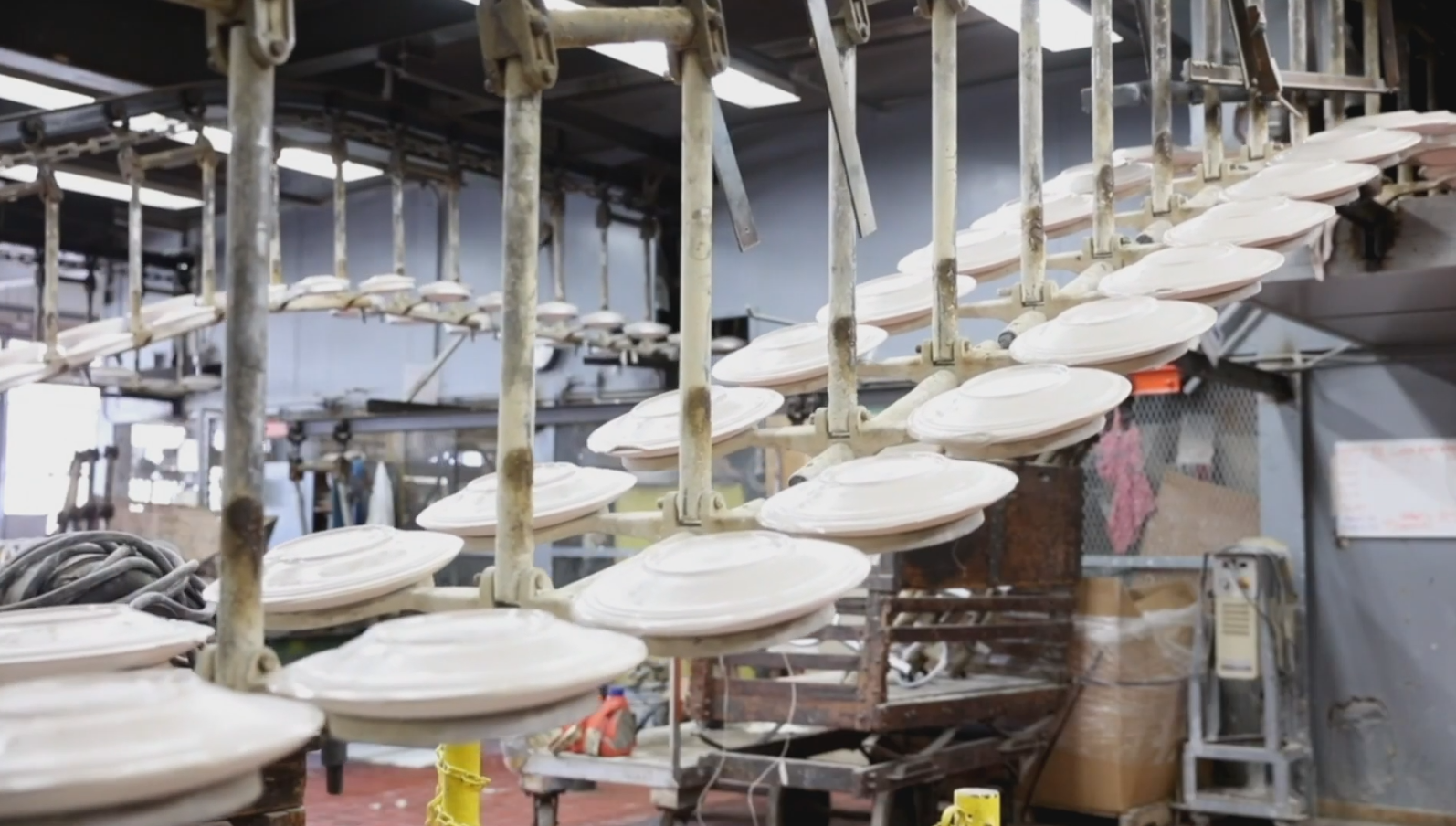 Perfina Stoneware’s Overseas Journey: The Allure of Chinese Ceramic Tableware Across Mountains and Seas